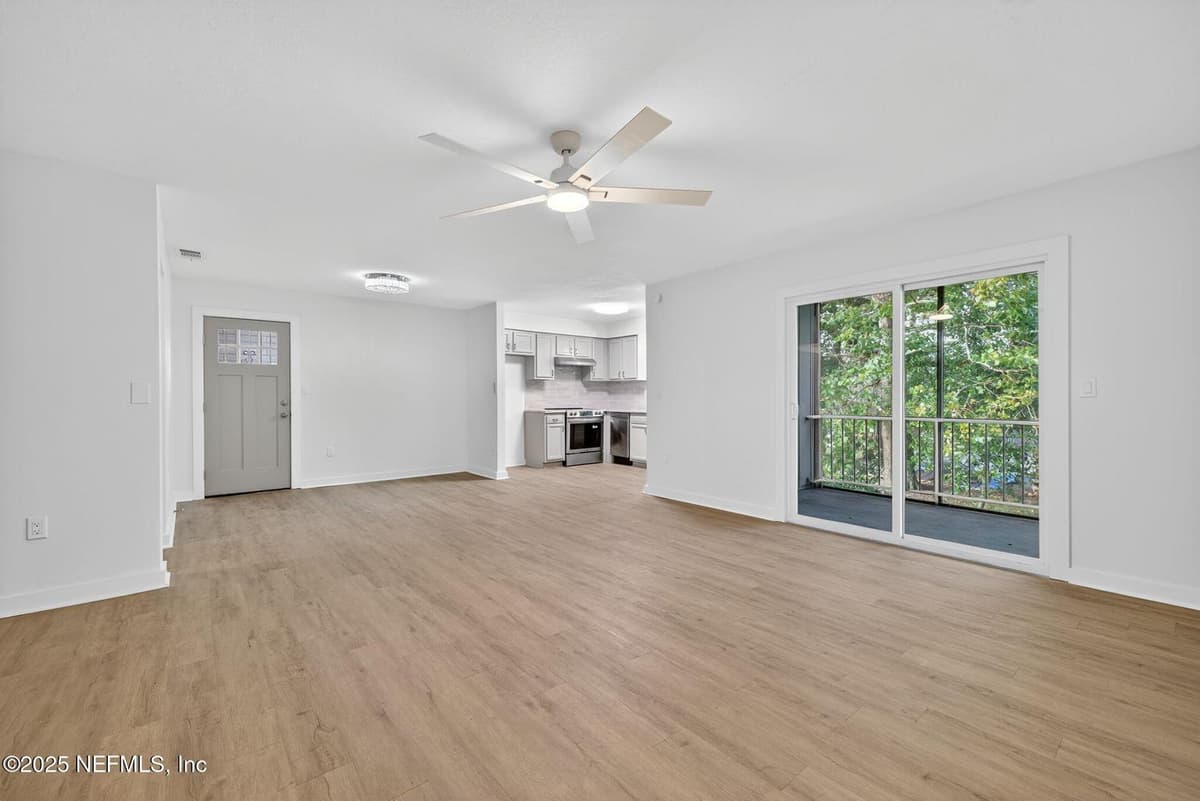 5201 ATLANTIC Boulevard 74, Jacksonville, FL 32207, Jacksonville, FL - photo 3