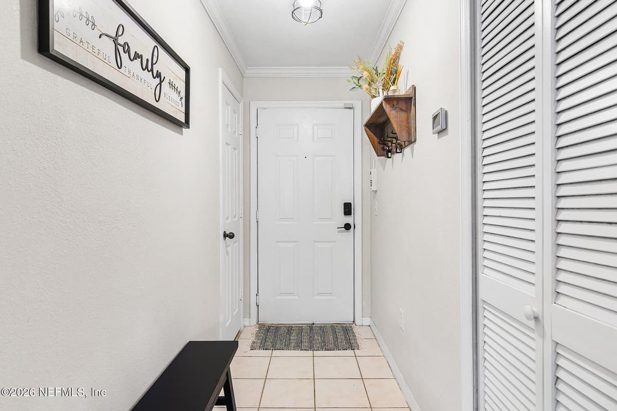 7800 POINT MEADOWS Drive 238, Jacksonville, FL 32256, Jacksonville, FL - photo 2