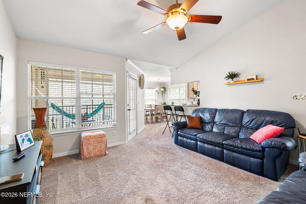 7800 POINT MEADOWS Drive 238, Jacksonville, FL 32256, Jacksonville, FL - photo 3