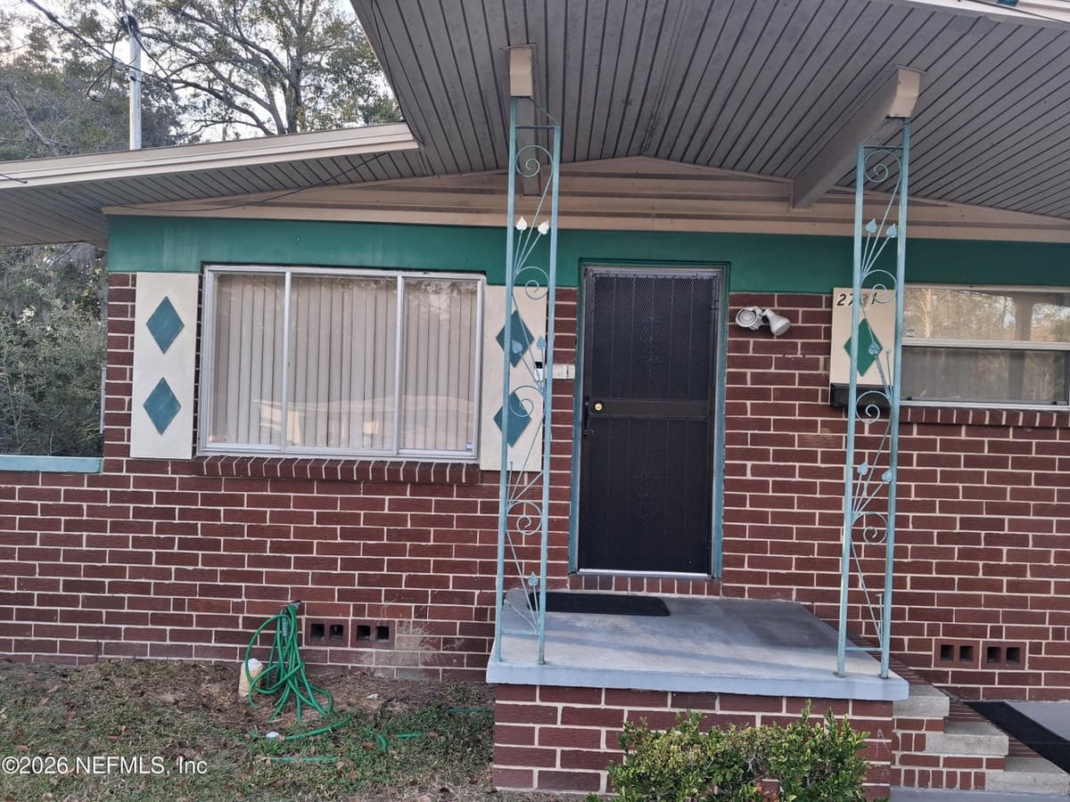 2731 FLORADALE Drive S, Jacksonville, FL 32209, Jacksonville, FL - photo 3