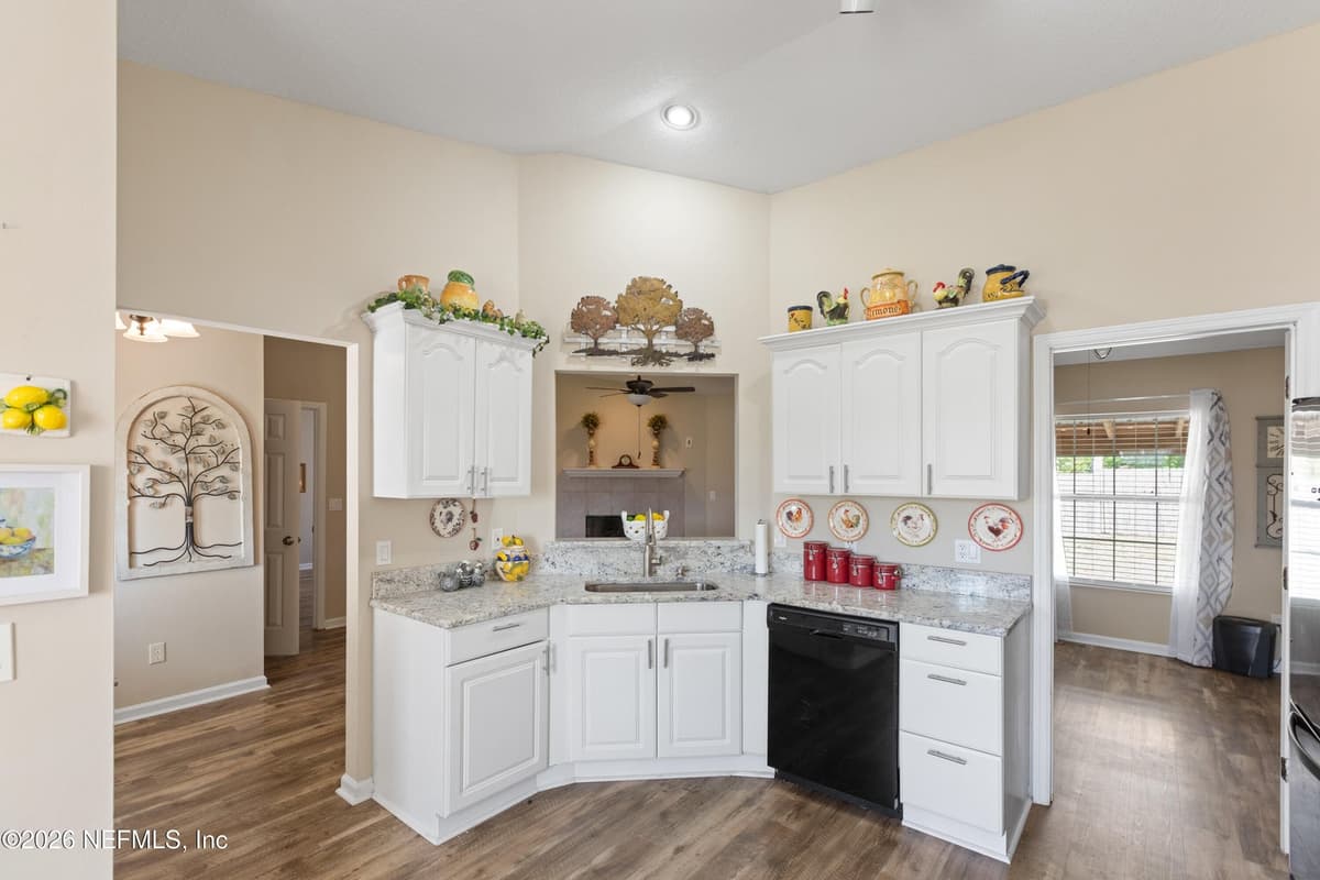 675 SW ORCHID Avenue, Keystone Heights, FL 32656, Keystone Heights, FL - photo 3