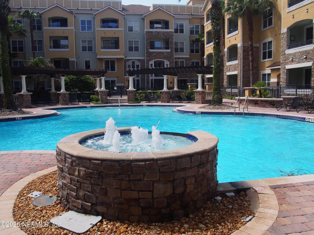 8539 GATE Parkway W 9411, Jacksonville, FL 32216, Jacksonville, FL - photo 3