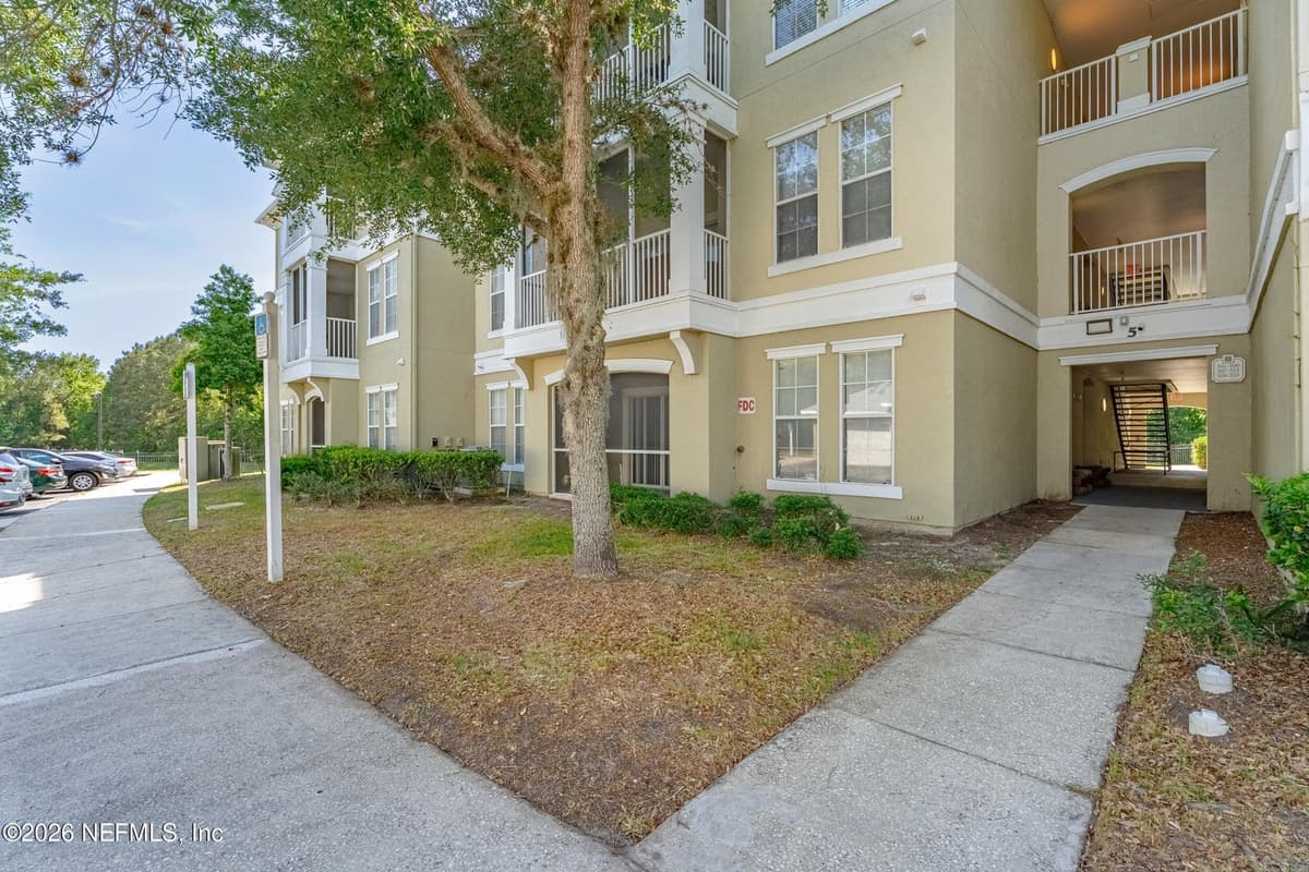 8290 GATE Parkway W 503, Jacksonville, FL 32216, Jacksonville, FL - photo 3