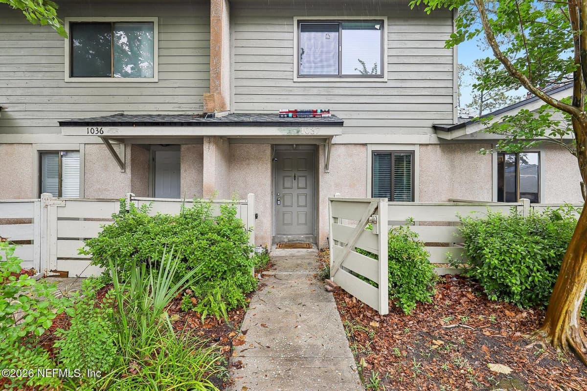 7701 BAYMEADOWS Circle W 1037, Jacksonville, FL 32256, Jacksonville, FL - photo 2