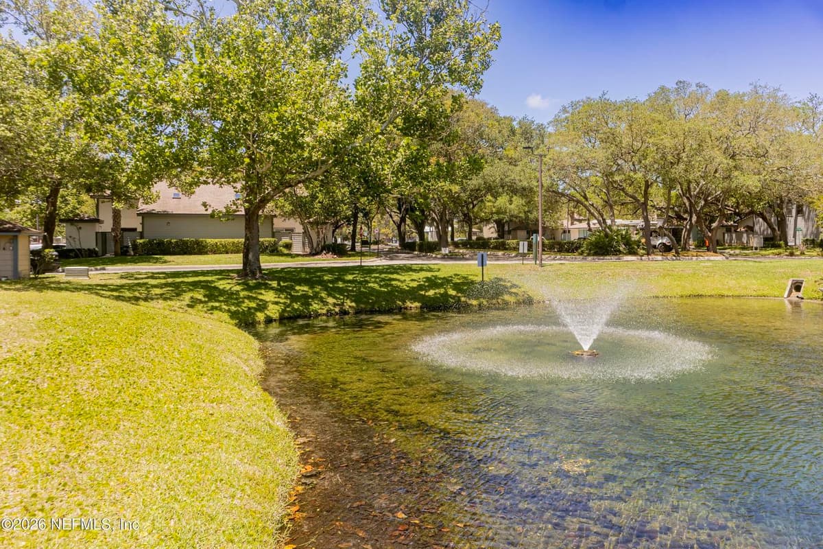 1403 W DEFENDER Court, Jacksonville, FL 32233, Jacksonville, FL - photo 2