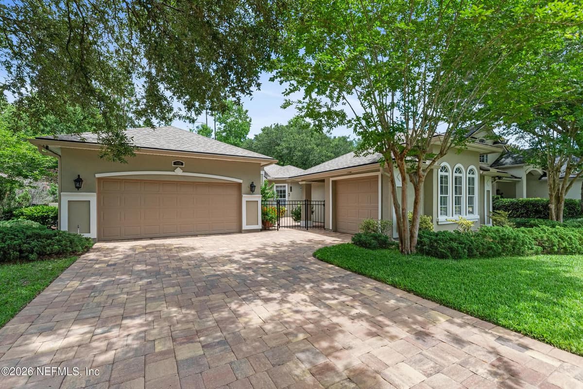 1015 GREEN PINE Circle, Orange Park, FL 32065, Orange Park, FL - photo 2