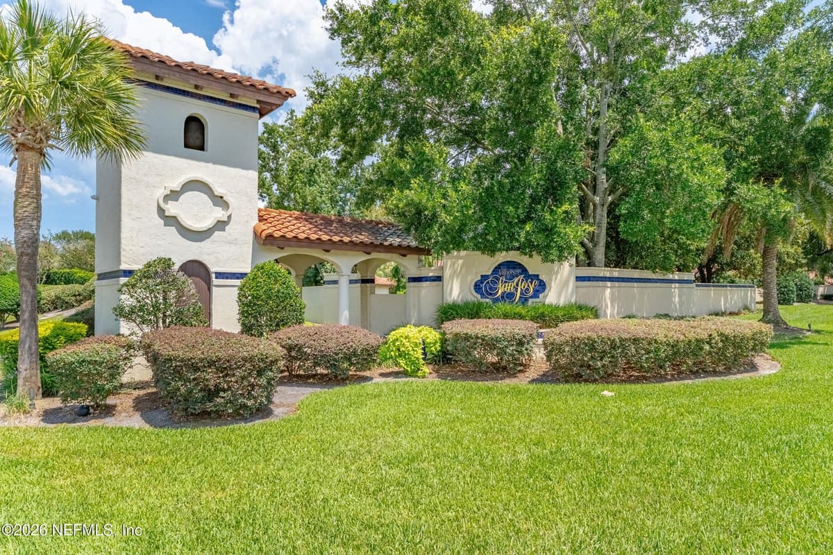 3820 LAVISTA Circle 103, Jacksonville, FL 32217, Jacksonville, FL - photo 2