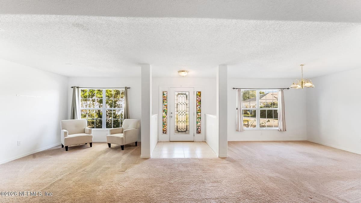 8 WHITE HURST Lane, Palm Coast, FL 32164, Palm Coast, FL - photo 2