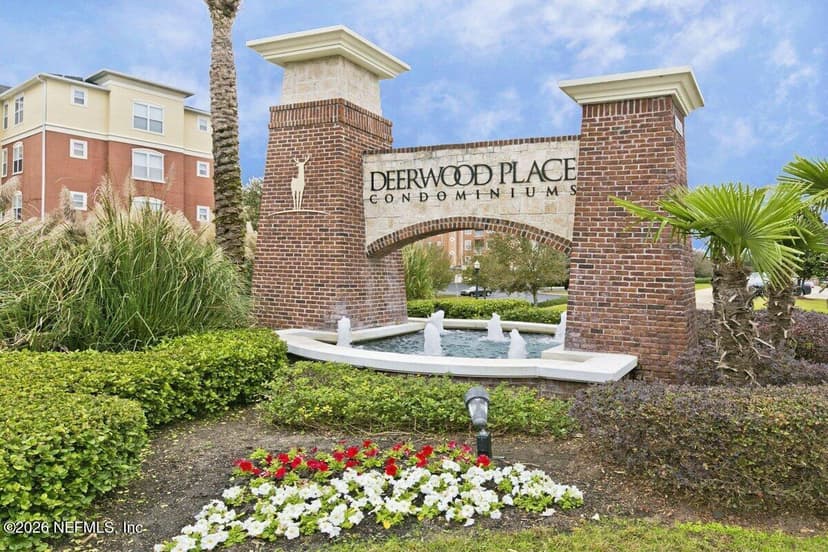 4480 DEERWOOD LAKE PARKWAY 458, Jacksonville, FL 32216