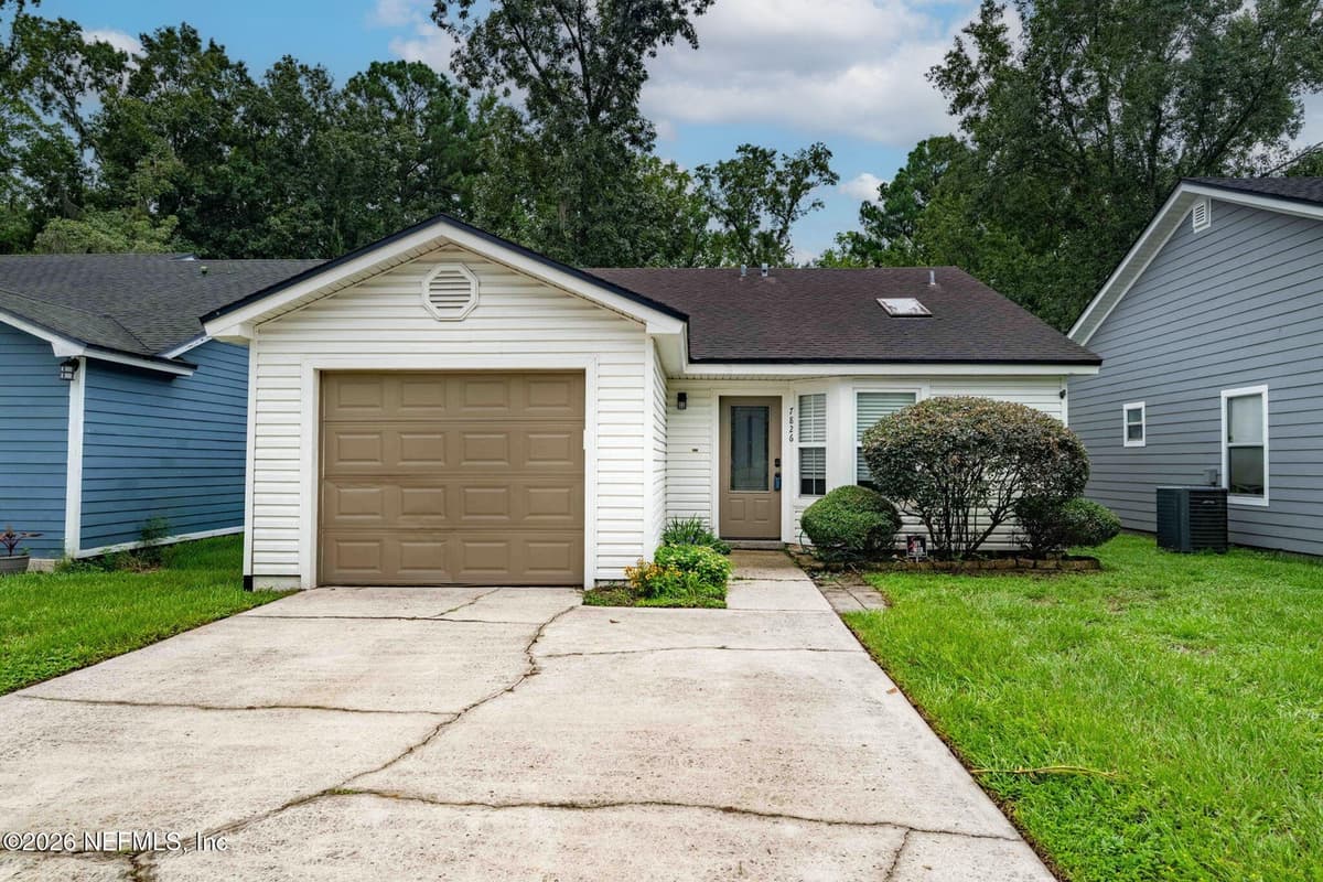 7826 AQUARIUS Circle S, Jacksonville, FL 32216, Jacksonville, FL - photo 3