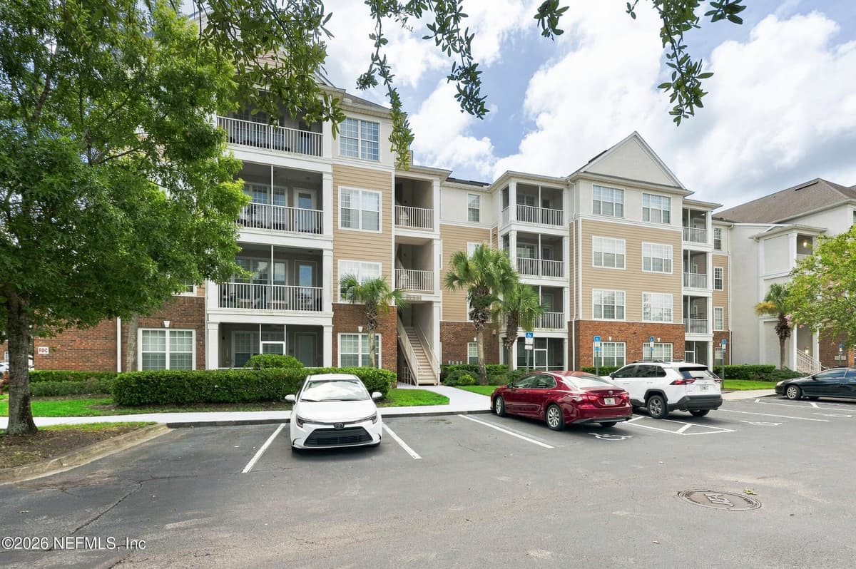 11251 CAMPFIELD Drive 2204, Jacksonville, FL 32256, Jacksonville, FL - photo 2