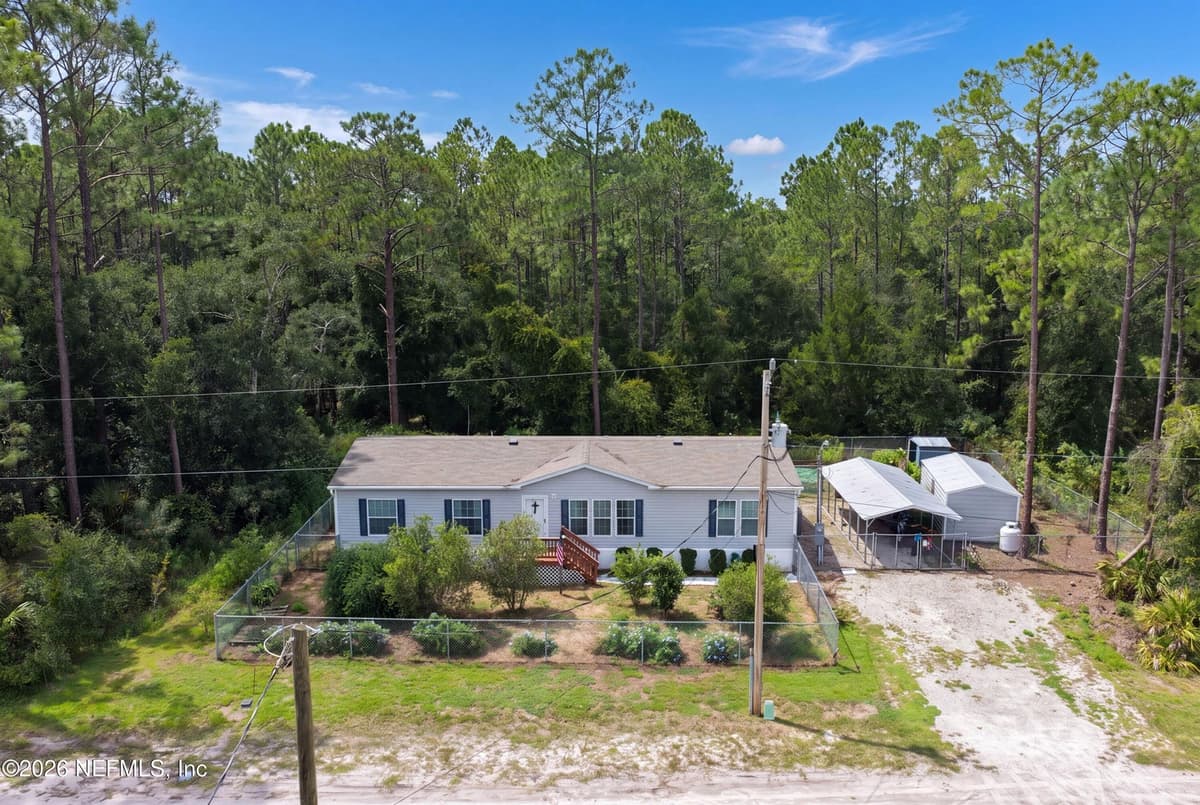 213 GAIL Drive, Satsuma, FL 32189, Satsuma, FL - photo 3