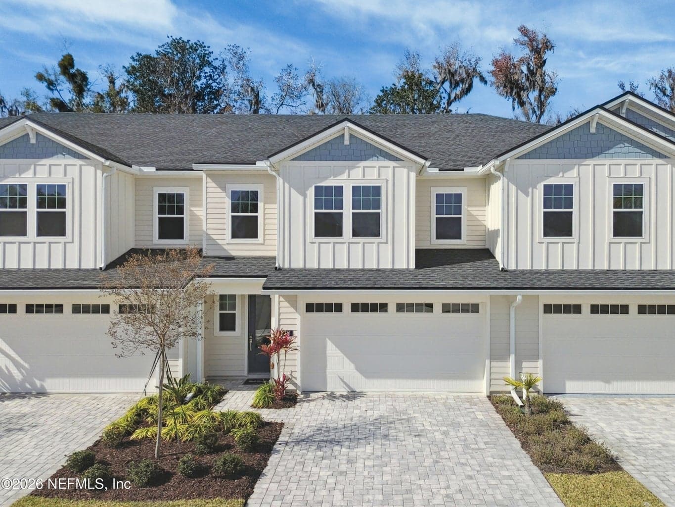 317 OAKMOSS Drive, St. Johns, FL 32259