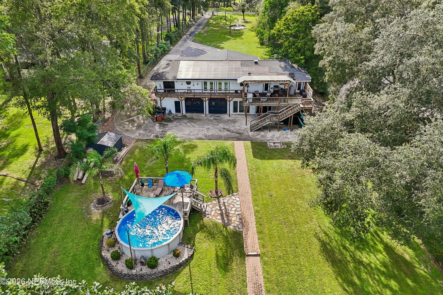 697 ARTHUR MOORE Drive, Green Cove Springs, FL 32043