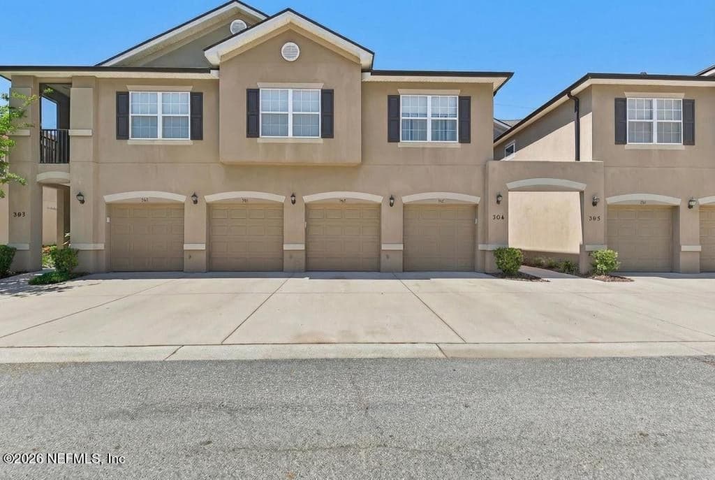 12301 KERNAN FOREST Boulevard 302, Jacksonville, FL 32225