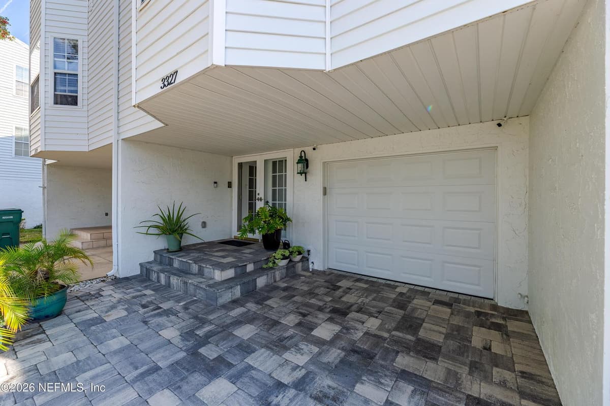3327 LIGHTHOUSE POINT Lane, Jacksonville, FL 32250, Jacksonville, FL - photo 2