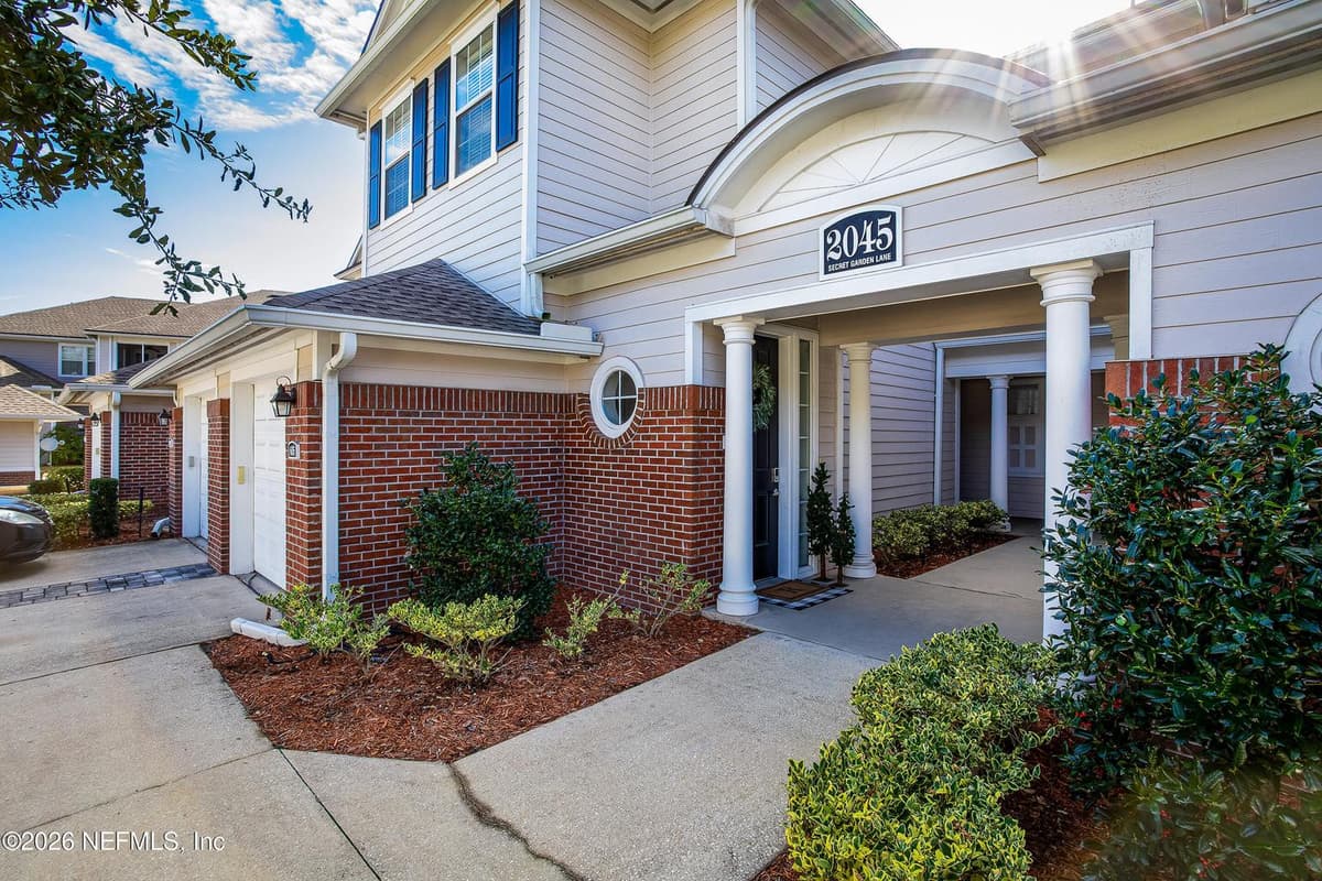 2045 SECRET GARDEN Lane 605, Fleming Island, FL 32003, Fleming Island, FL - photo 2