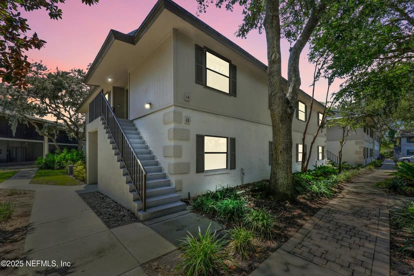 14 NAVARRA Court, St. Augustine, FL 32086