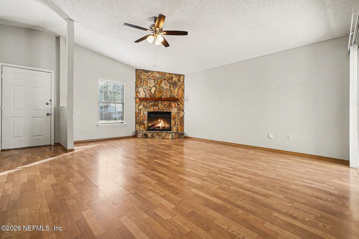562 JAMES WILSON Circle, Orange Park, FL 32073, Orange Park, FL - photo 2