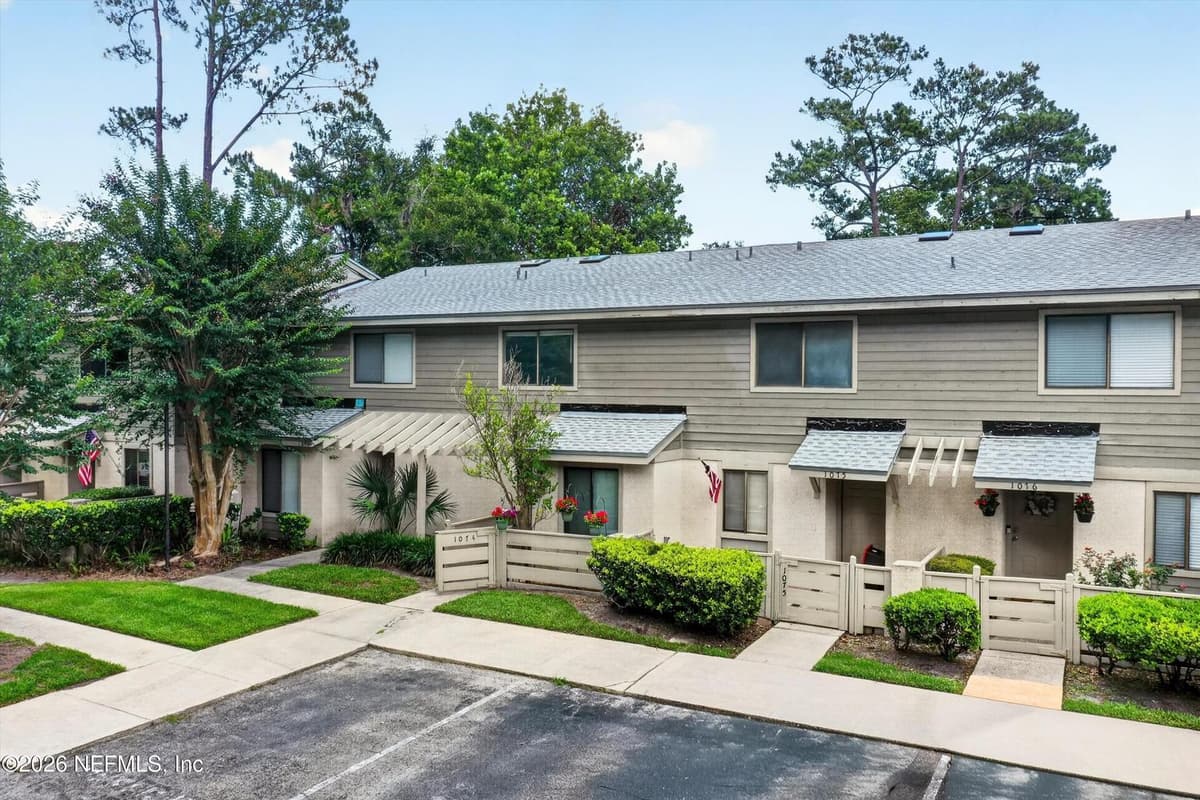 7701 BAYMEADOWS Circle W 1074, Jacksonville, FL 32256, Jacksonville, FL - photo 3