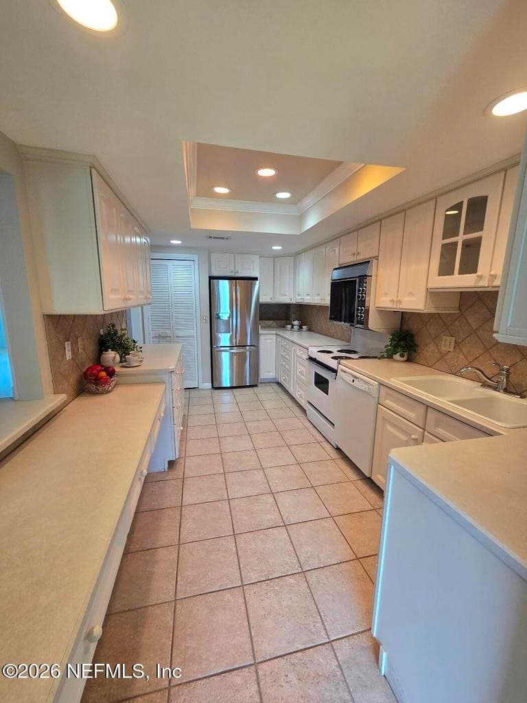 10014 LEISURE Lane N 42, Jacksonville, FL 32256, Jacksonville, FL - photo 2
