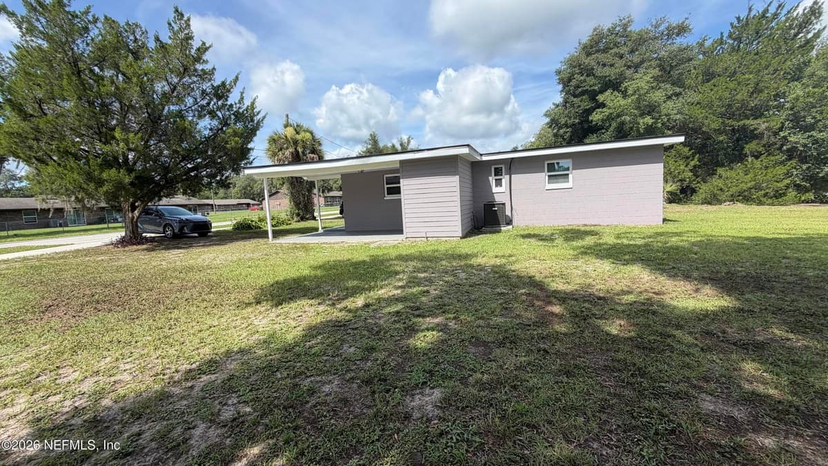 1308 MARTIN LUTHER KING JR Boulevard, Green Cove Springs, FL 32043, Green Cove Springs, FL - photo 3
