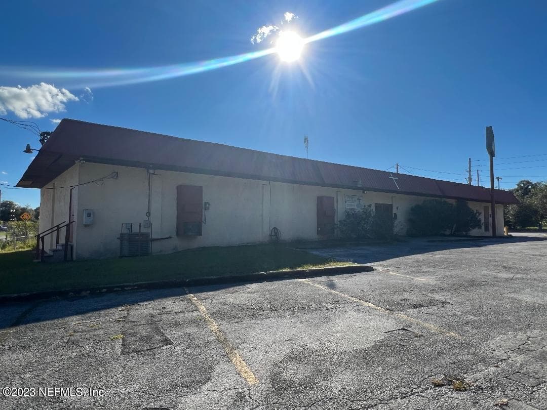 1239 ROGERO Road, Jacksonville, FL 32211