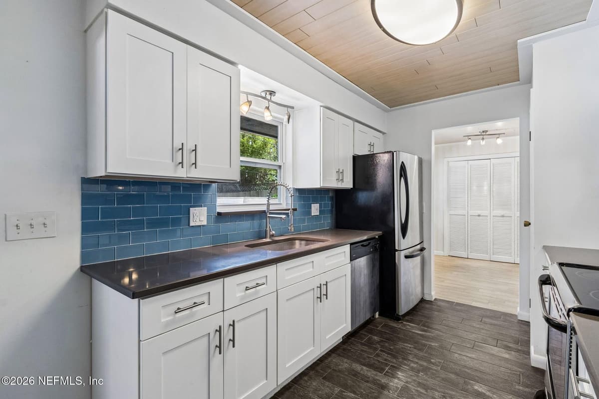 1207 14TH Street N, Jacksonville Beach, FL 32250, Jacksonville Beach, FL - photo 2