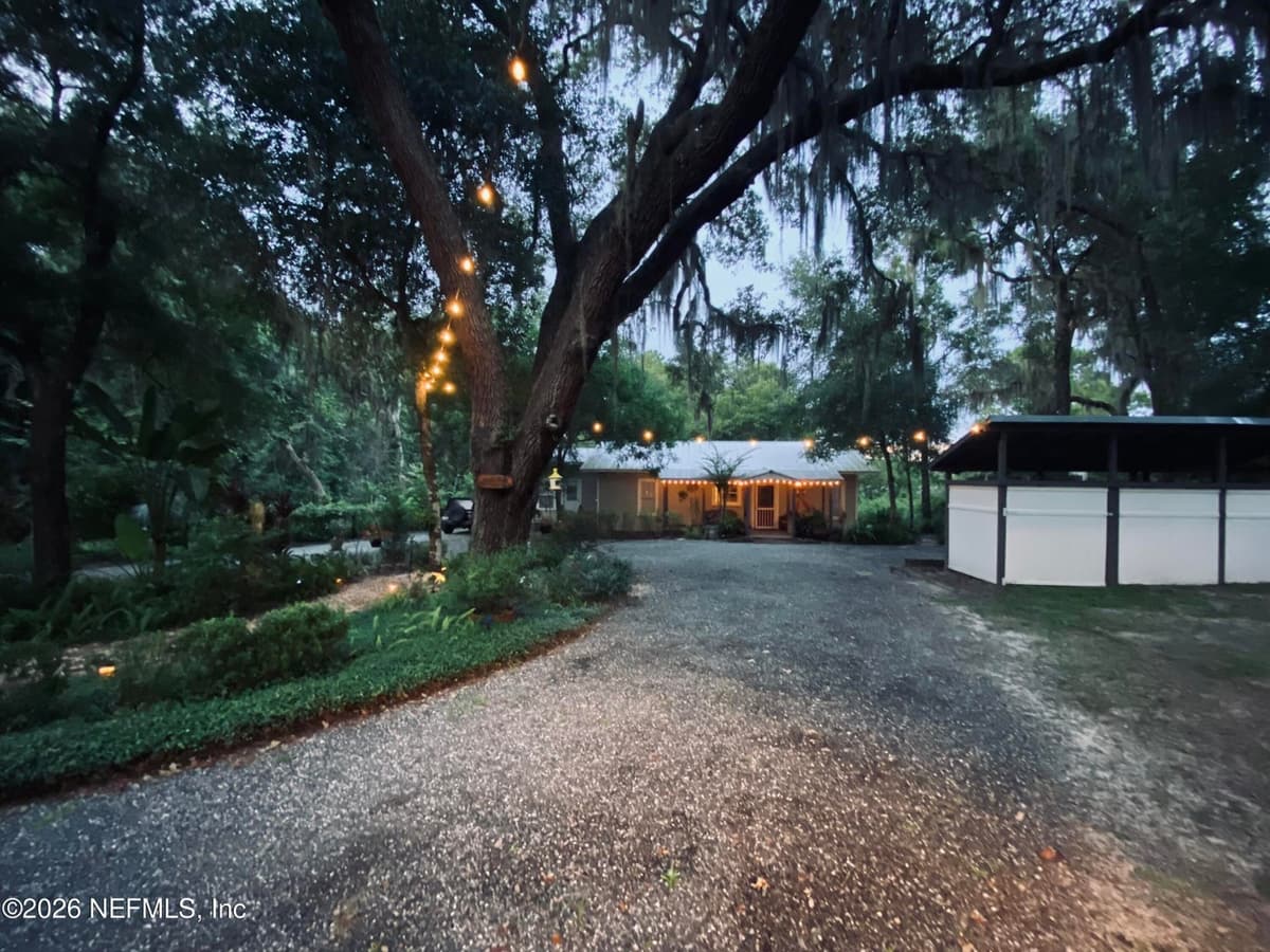1161 COUNTY ROAD 20A, Hawthorne, FL 32640, Hawthorne, FL - photo 2