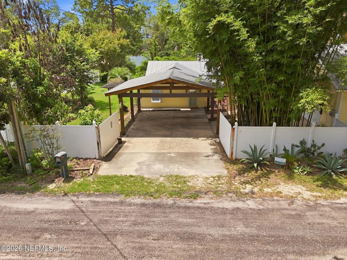 7932 BREEZY POINT Road W, Melrose, FL 32666, Melrose, FL - photo 2