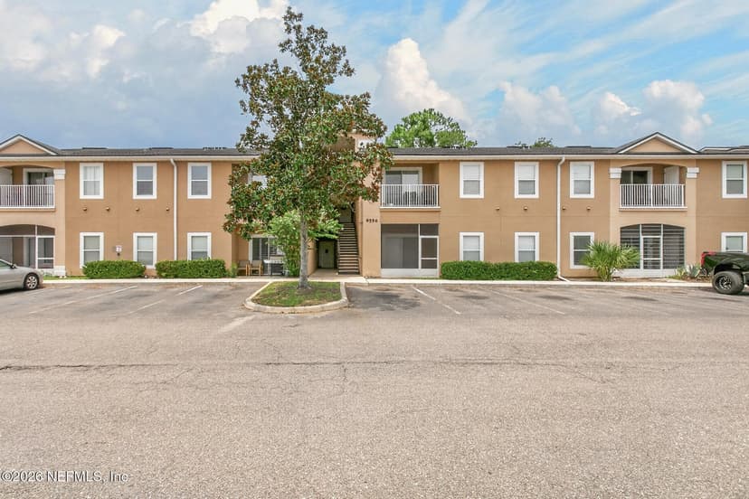 9556 ARMELLE Way 16, Jacksonville, FL 32257