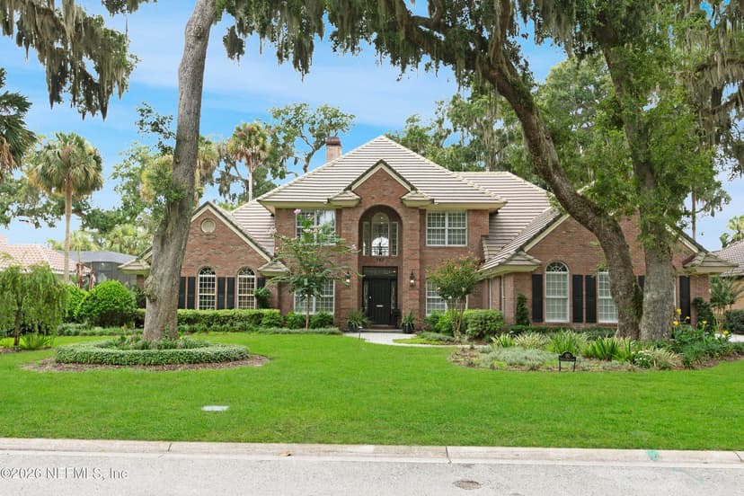 192 TWELVE OAKS Lane, Ponte Vedra Beach, FL 32082