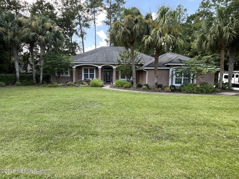 14736 CAPE Drive E, Jacksonville, FL 32226