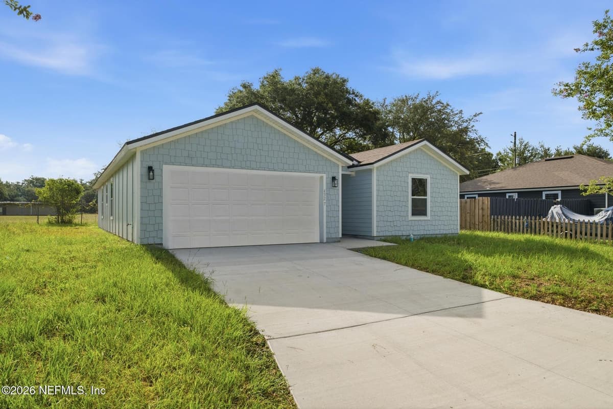 4327 BESSIE Circle E, Jacksonville, FL 32209, Jacksonville, FL - photo 2